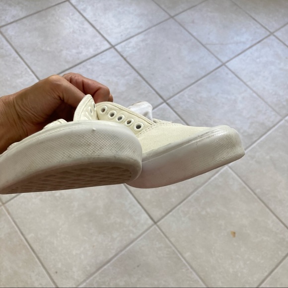 Vans White skateboard Boat casual Shoes Size 9 - Picture 2 of 16